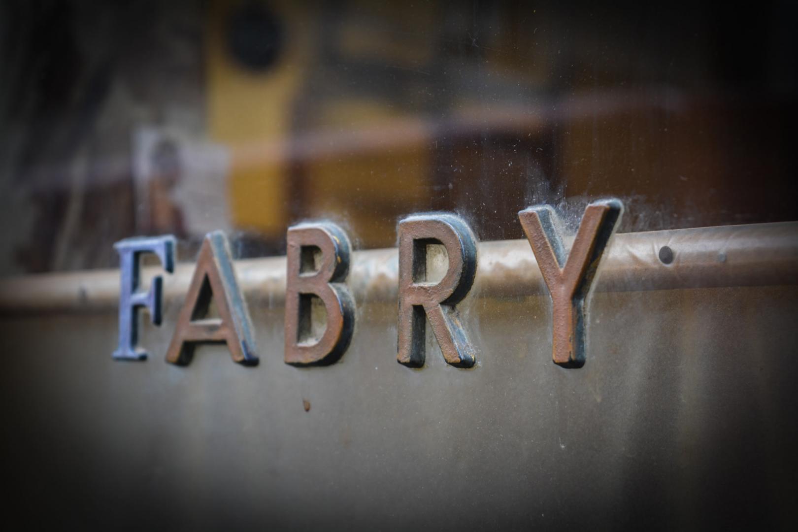 plaque acier Fary